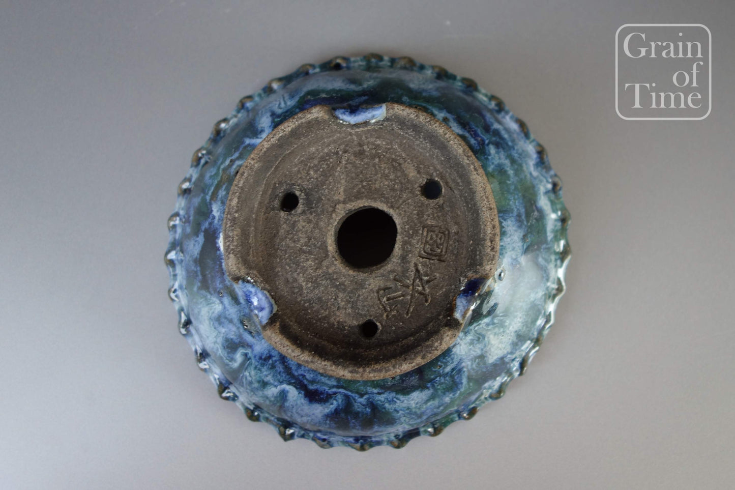 Echizen Bunzan (Fukui Pref.) - Drippy Round - 5¾in (15cm)