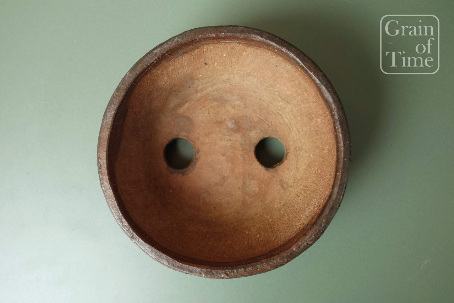 Fusyu / Tomifune (Tokoname) - Unglazed Round - 4¼ in (10cm)