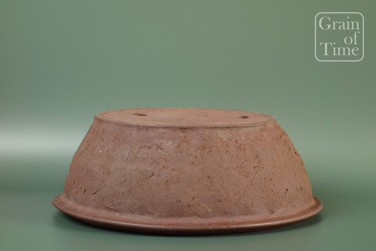 Keisen Sugiura - Unglazed Round - 12½ in (32cm)