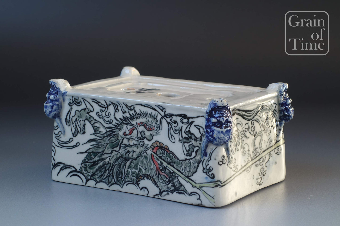 Toho - Dragon & Tiger Rectangle - 5⅛ in (13cm)
