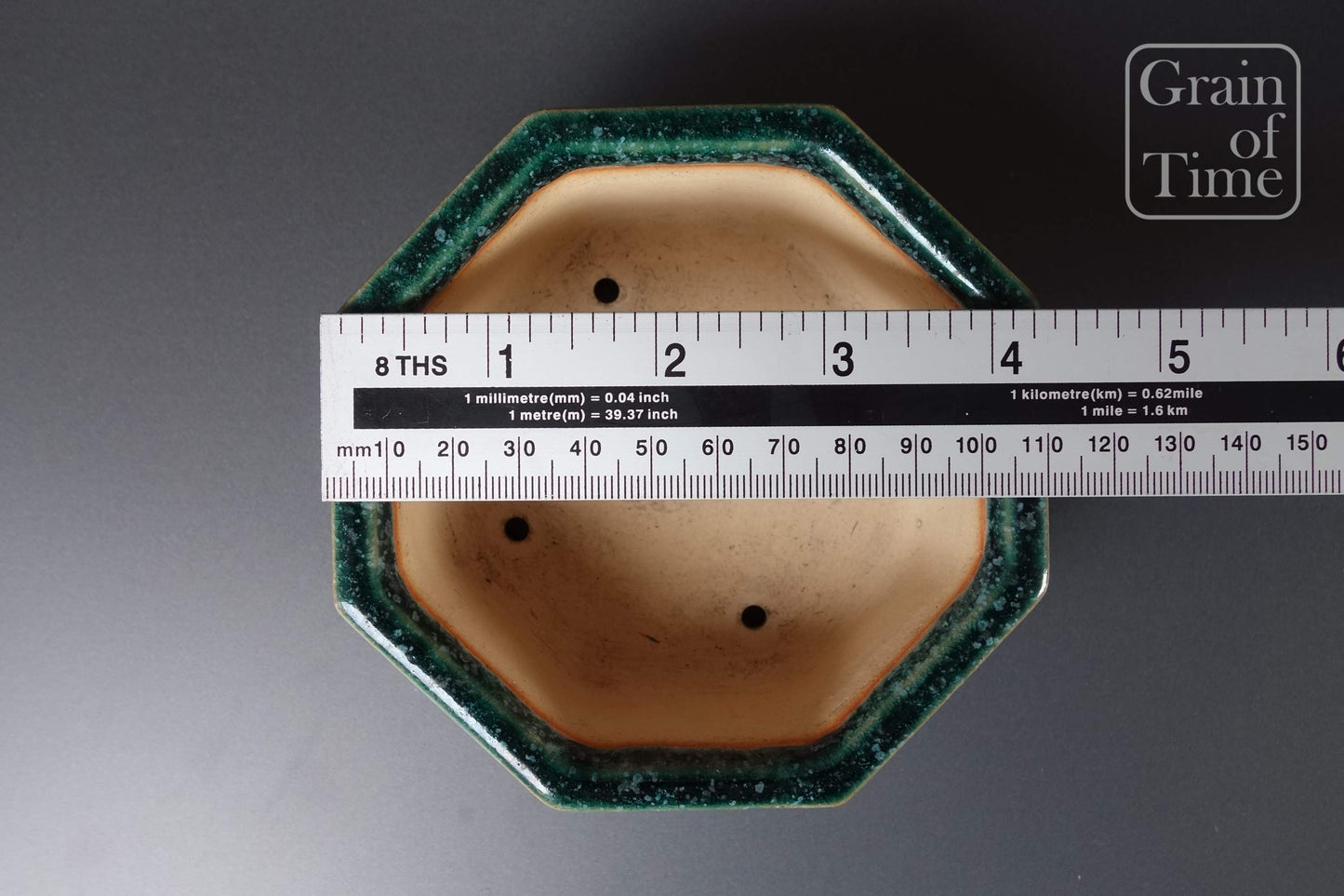 Ino Shukuho - Green Crystal Oribe Octagon - 4¼ in (11cm)