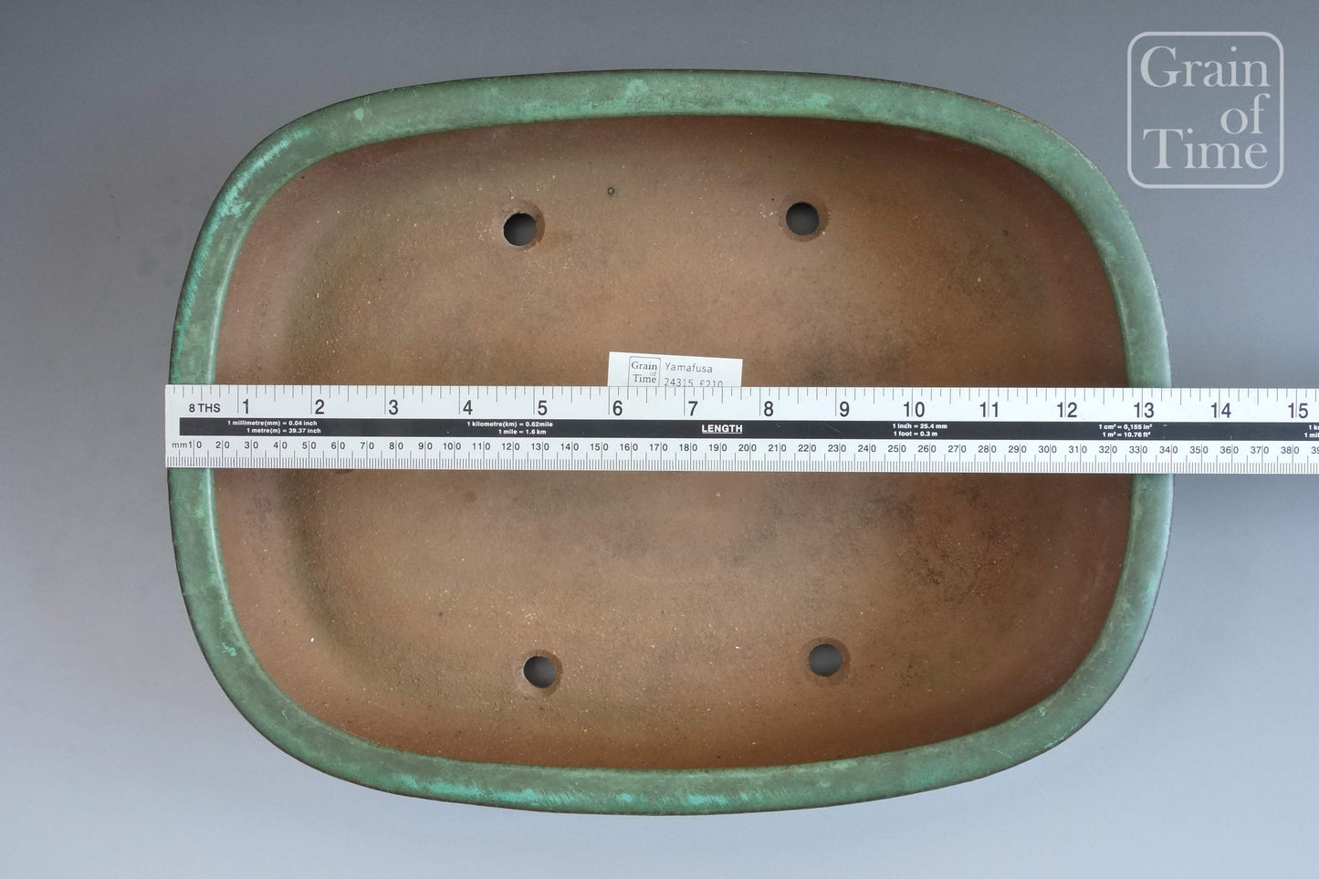 Yamafusa /Sanbo (Tokoname) - Green Rounded Rectangle - 13⅝ in (35cm)