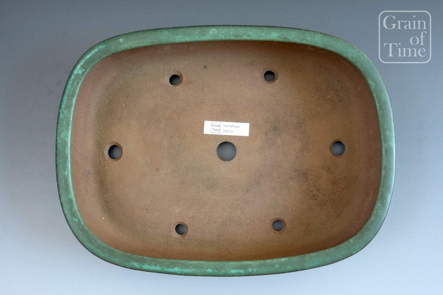 Yamafusa /Sanbo (Tokoname) - Green Rounded Rectangle - 13⅝ in (35cm)