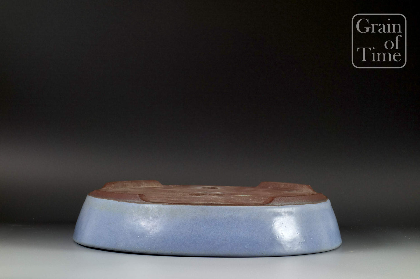 Yamaaki (Tokoname) 3rd Gen - Kinyo Blue Oval - 14½ in (37cm)