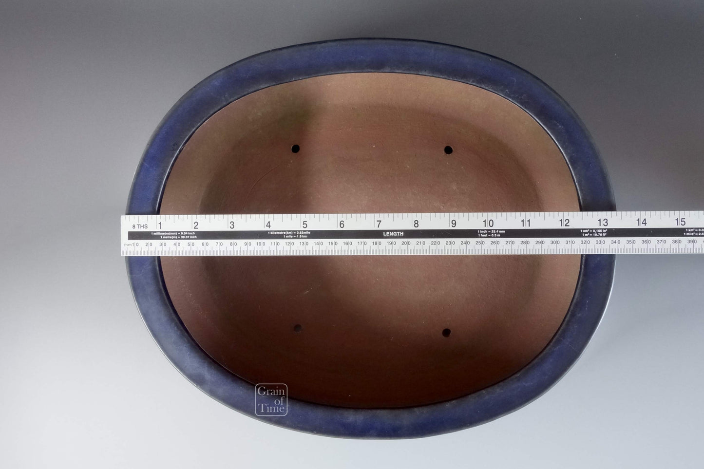 24341: Yamaaki (Tokoname) 3rd Gen - Ruri Blue Bag Oval - 13¾ in (35cm)