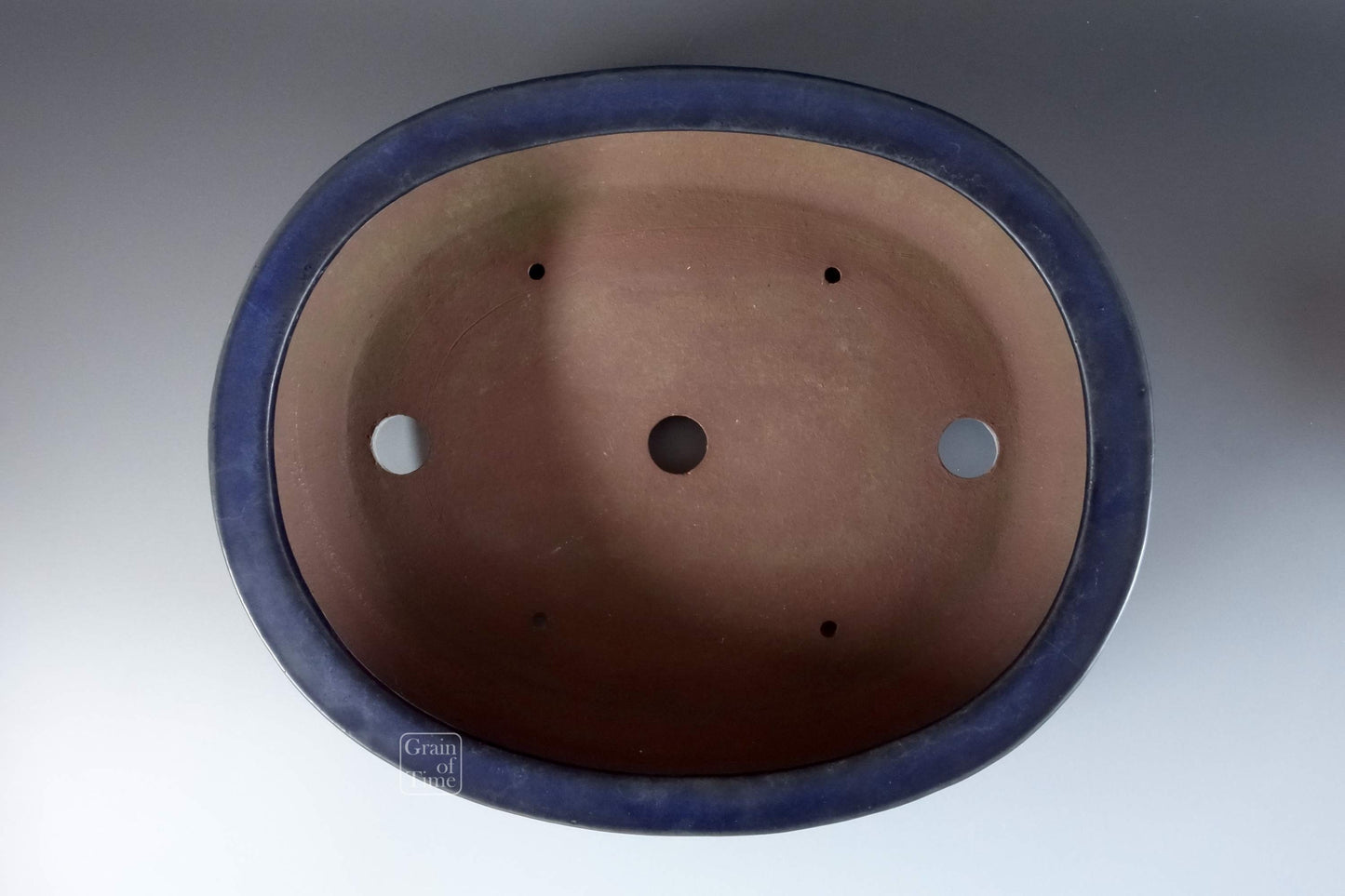 24341: Yamaaki (Tokoname) 3rd Gen - Ruri Blue Bag Oval - 13¾ in (35cm)