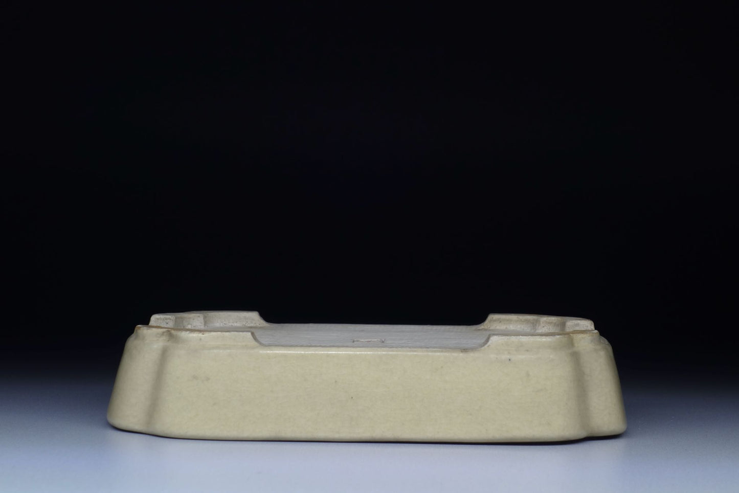 Ivory Corner-cut Rectangle by Ikko (Tokoname) - 6in (15cm)