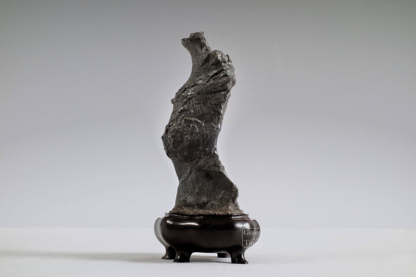 24533 - Furuya Sugata-Ishi (Figure Stone) - The Dancer