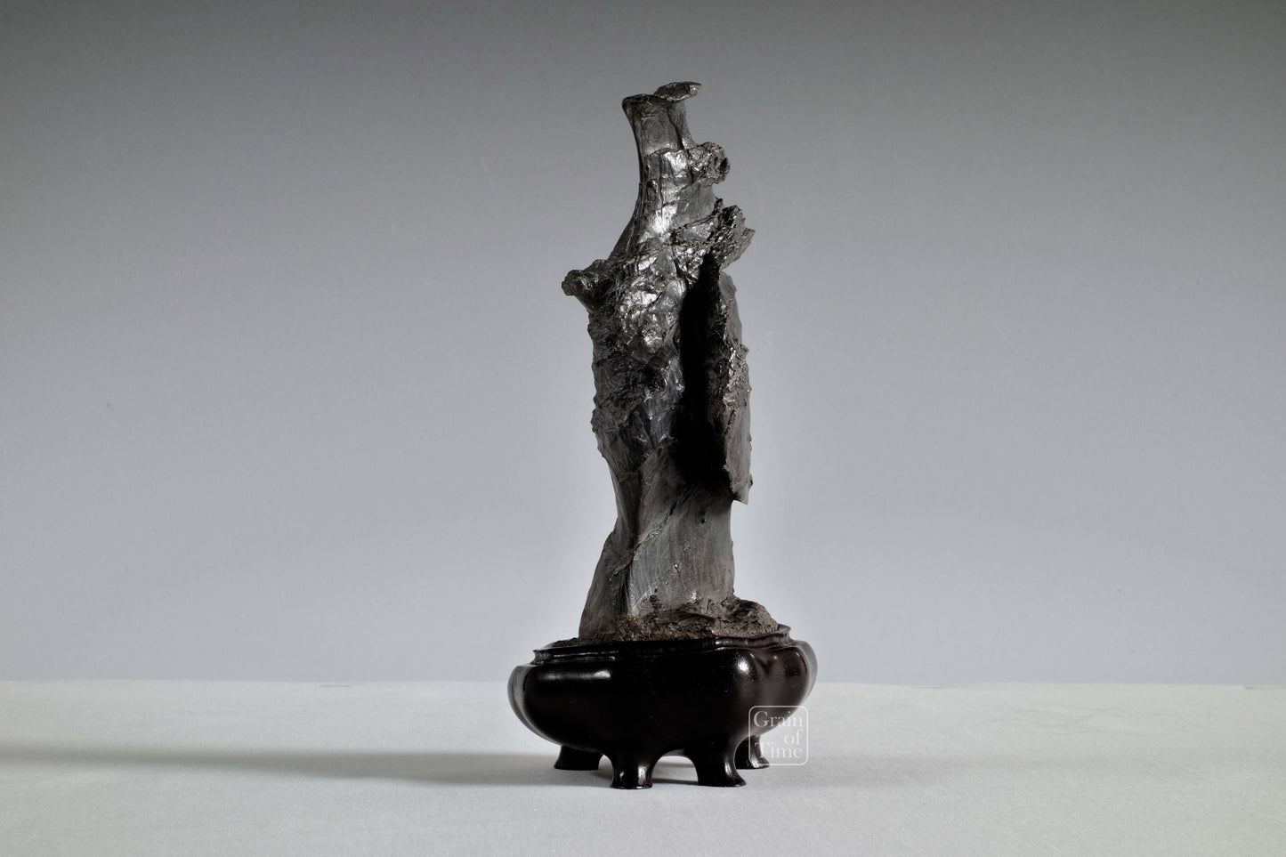 24533 - Furuya Sugata-Ishi (Figure Stone) - The Dancer