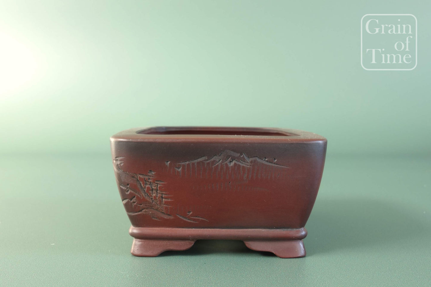 Bigei (Tokoname) Shohin Carved Rectangle - 4in (10cm)