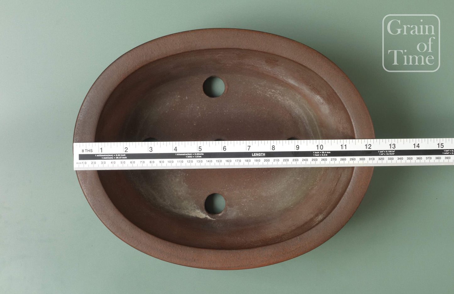 Izumi-Ya / Zenigo (Tokoname) - Unglazed Oval - 12⅝ in (32 cm)