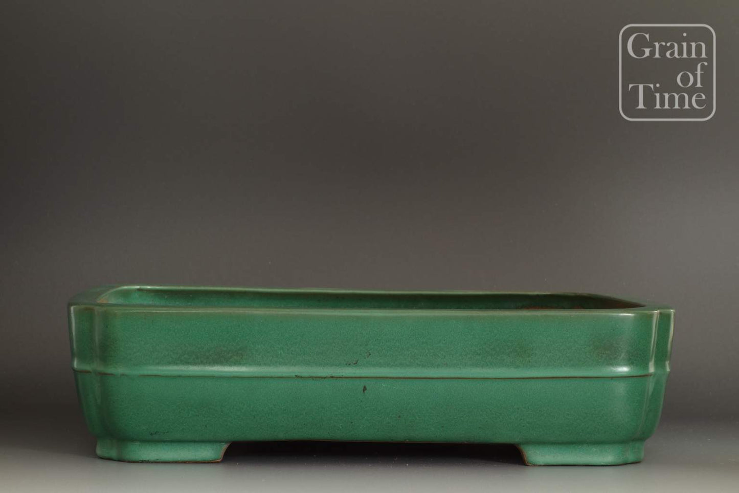 Yamafusa /Sanbo (Tokoname) - Green Rectangle - 14⅜ in (37cm)