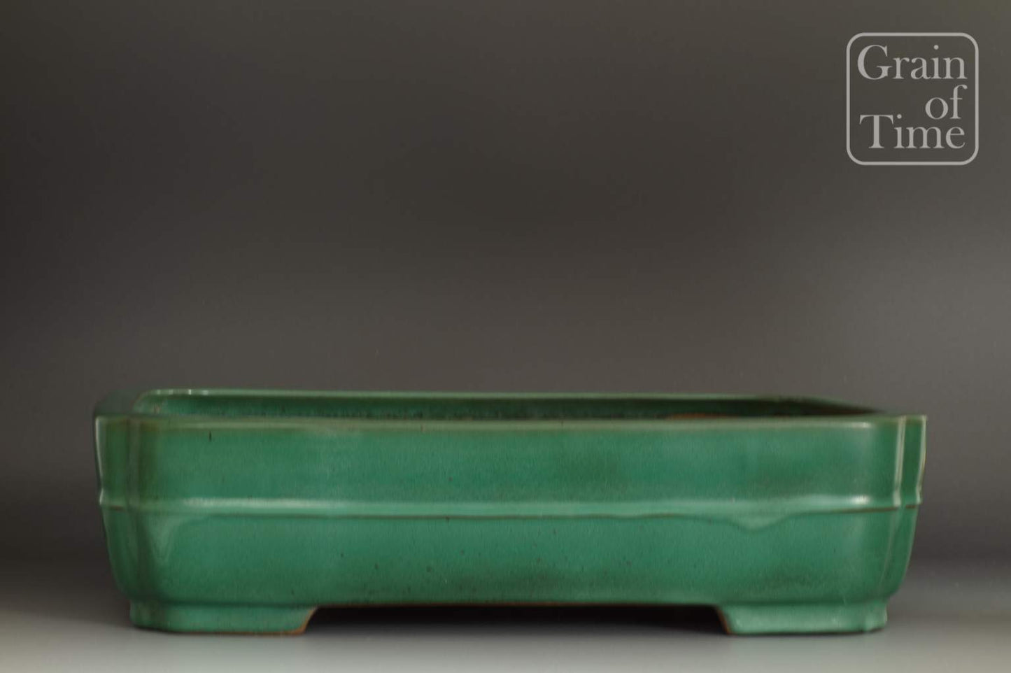 Yamafusa /Sanbo (Tokoname) - Green Rectangle - 14⅜ in (37cm)