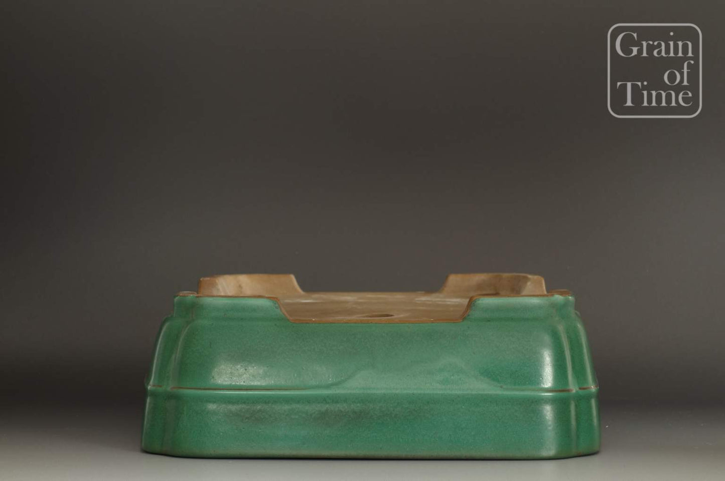 Yamafusa /Sanbo (Tokoname) - Green Rectangle - 14⅜ in (37cm)